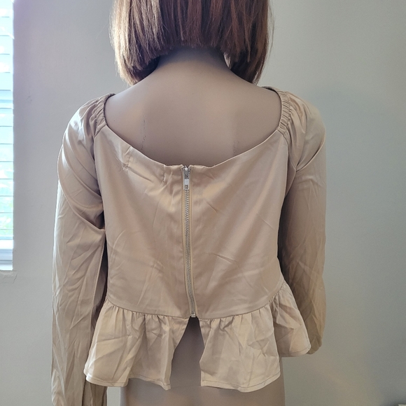 Champagne Pleated Long Sleeve Satin Peplum Top - Picture 8 of 8